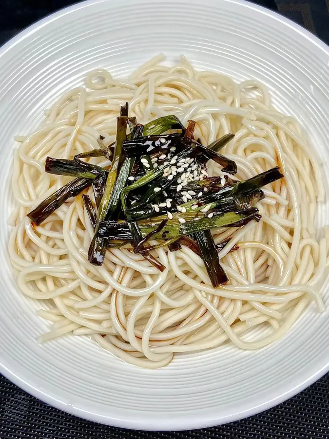 Home-cooked noodles|Simple and delicious  scallion oil noodles step 0