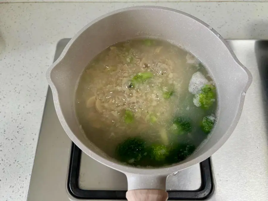 Green vegetable oatmeal porridge (savory) step 0