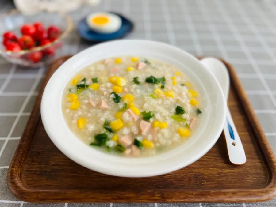 Green vegetable oatmeal porridge (savory)