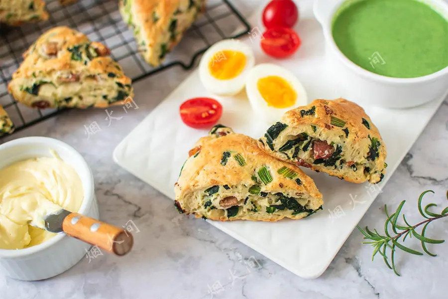 Spinach & Bacon Scone (Olive Oil Version) step 0