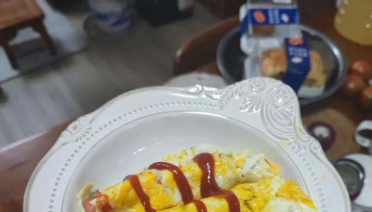 Super fast breakfast omelet sausages