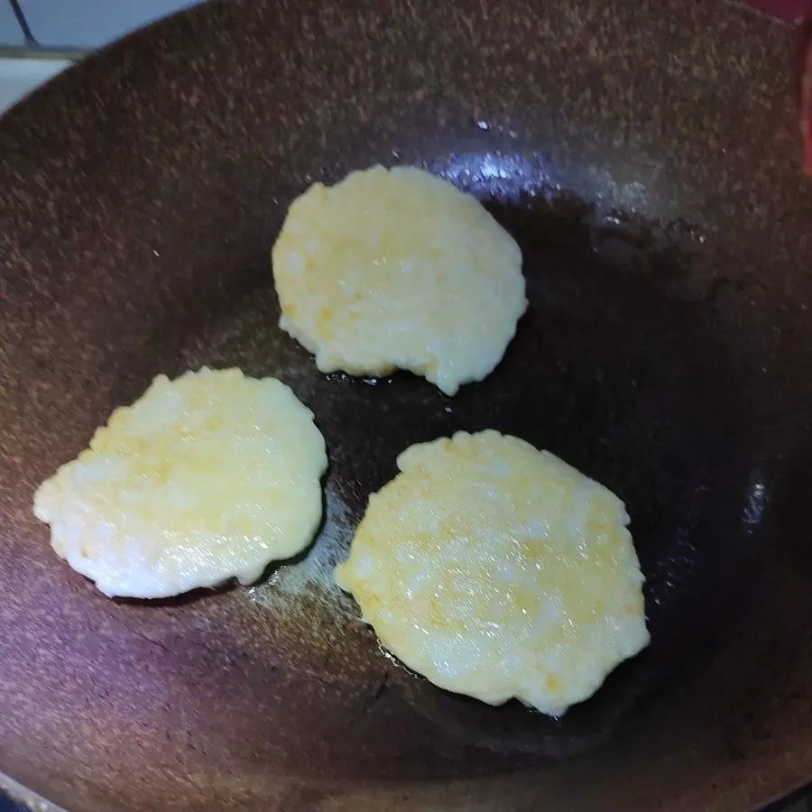 Kuaishou breakfast - apple glutinous rice cakes step 0