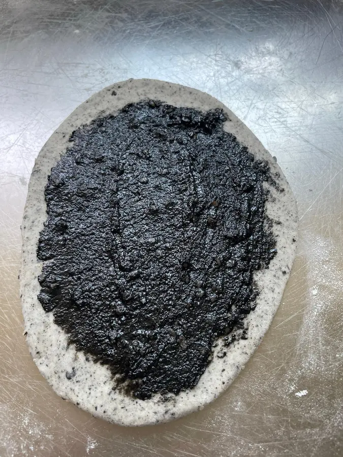 Black sesame fancy steamed buns step 0