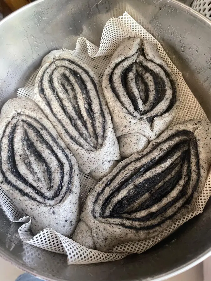 Black sesame fancy steamed buns step 0