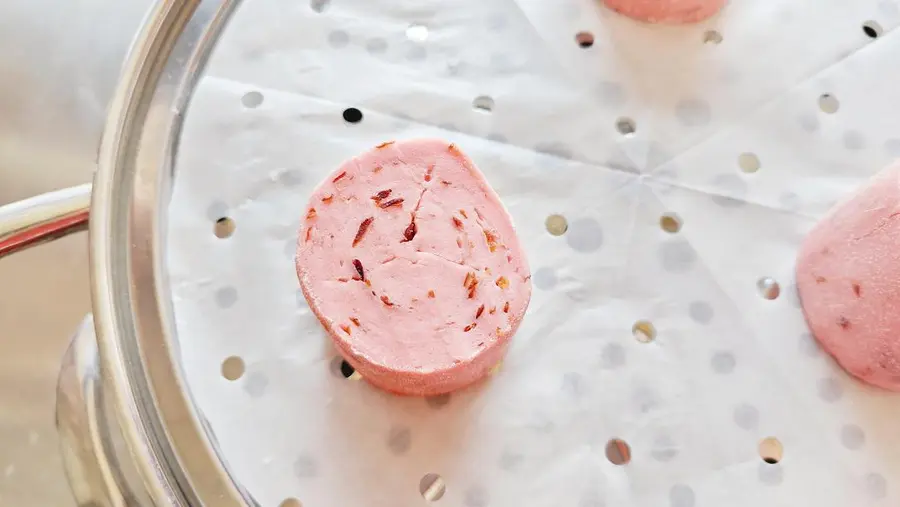 Good looking, delicious, easy to make  cranberry blossom steamed buns step 0