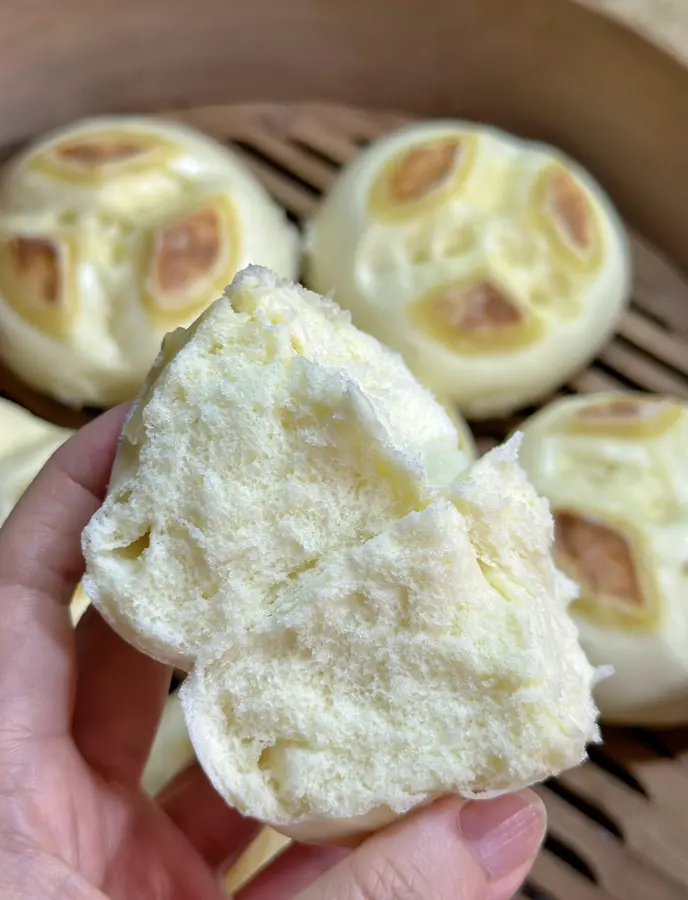 Flowering custard steamed buns step 0