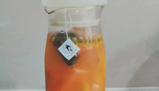 Vitamin C fresh fruit tea