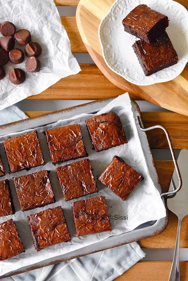 New York-style soft-hearted Brownie Fudge Brownie afternoon tea step 0