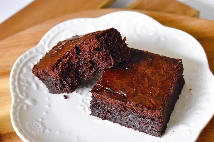 New York-style soft-hearted Brownie Fudge Brownie afternoon tea step 0