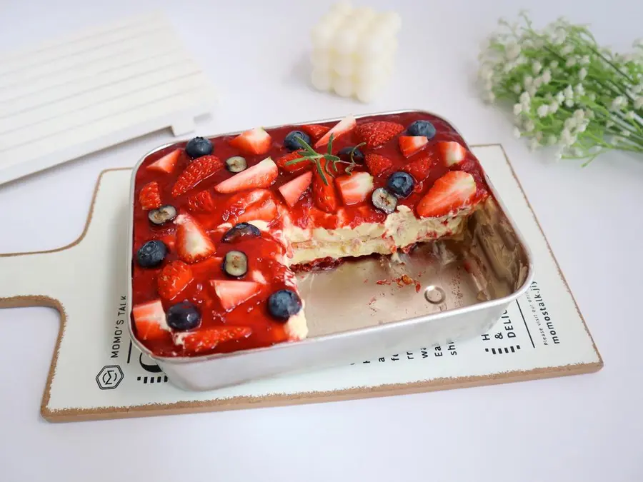 The oven-free â—ï¸ giant berry tiramisu â—ï¸ is in love with one bite step 0