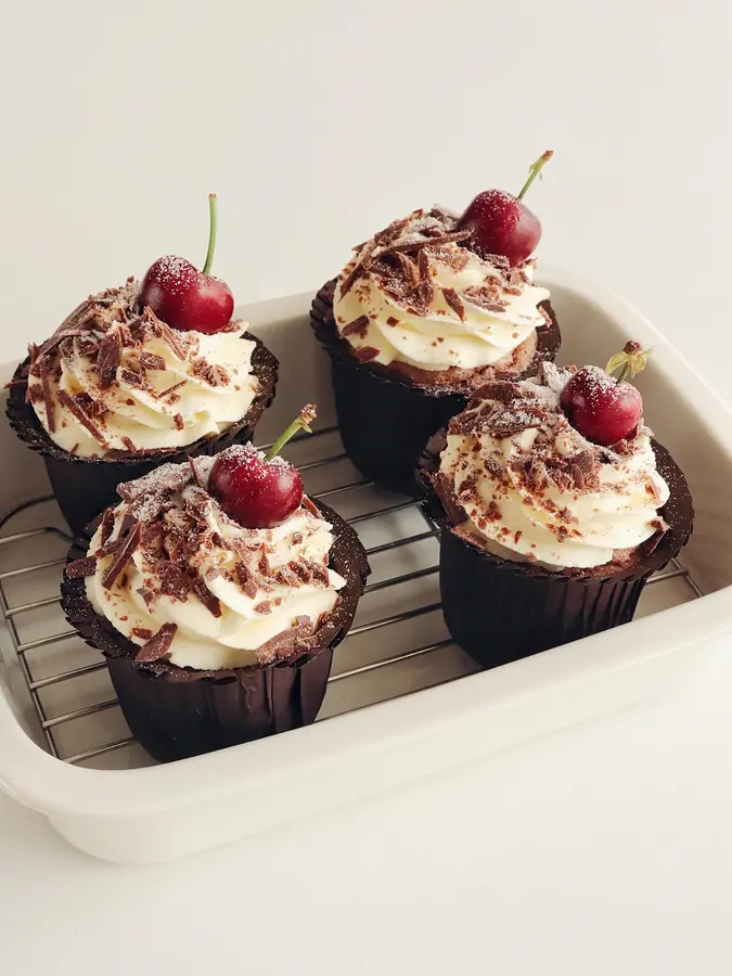  Black Forest Cupcakes|High-value afternoon tea desserts step 0