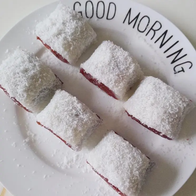 Afternoon tea pastry [coconut bean paste glutinous rice balls] is super simple step 0