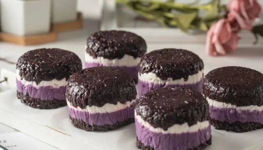 【Purple rice taro pureed milk brick】A small dessert that can be made by cooking!