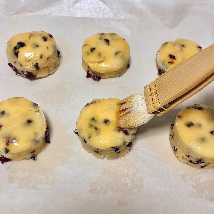 Simple and fast English afternoon tea|Cranberry scones step 0