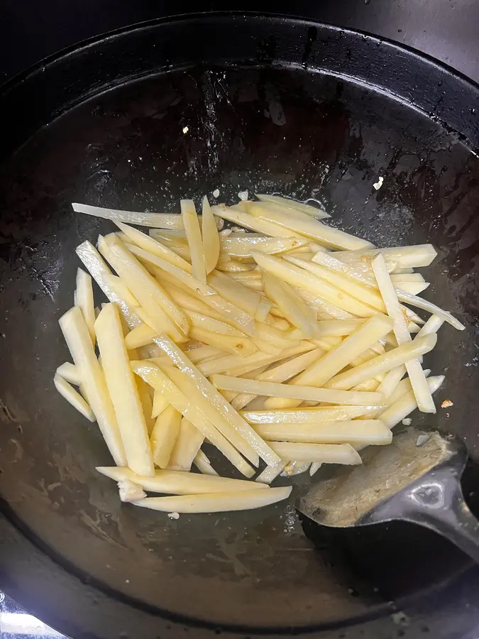 Innovative snack fried hash browns step 0