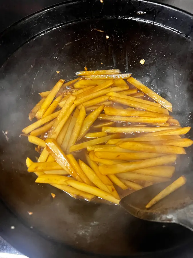 Innovative snack fried hash browns step 0