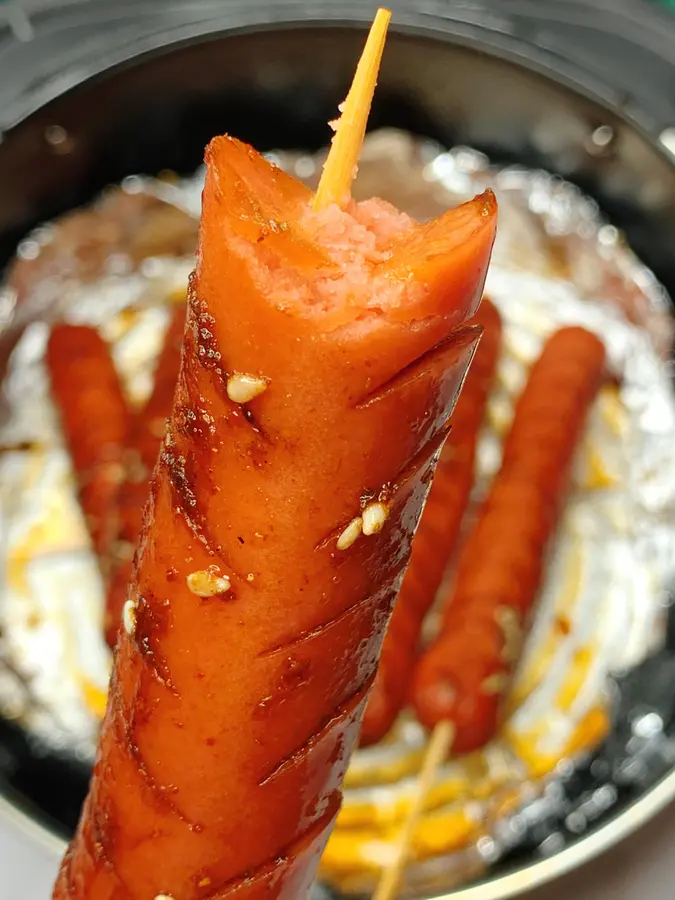 The air fryer fried starchy sausage  is full of the taste of childhood food stalls step 0