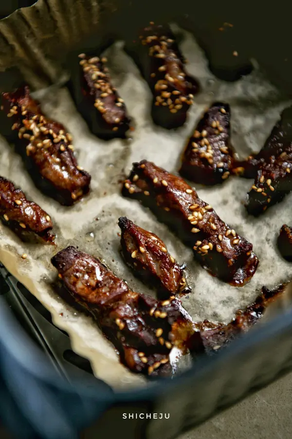 Little snacks for the little ones â€¢ Zero Failure Air Fryer Edition Shredded Beef Jerky step 0