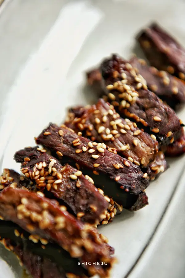 Little snacks for the little ones â€¢ Zero Failure Air Fryer Edition Shredded Beef Jerky step 0