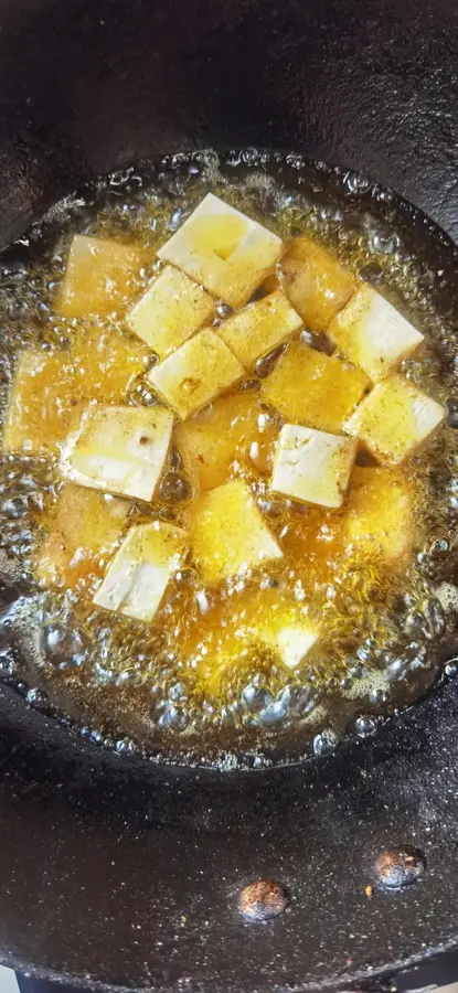 Sauce tofu ~ a super snack in the night market  step 0