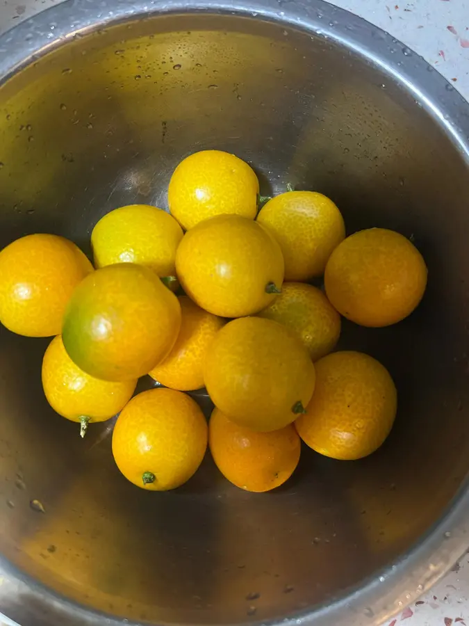 Technical essentials of sugar fried hawthorn/kumquat step 0