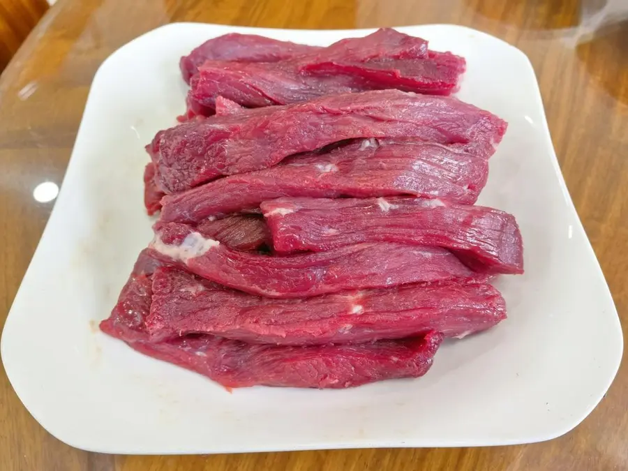 Pulled beef â€“ air-dried beef step 0