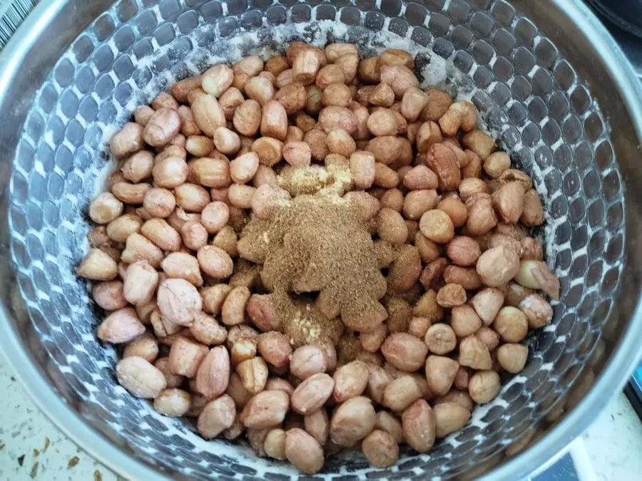 Strange peanuts step 0