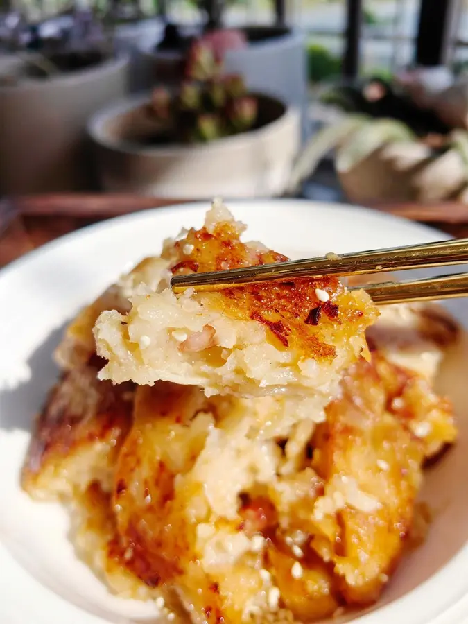 Pan-fried carrot cake step 0