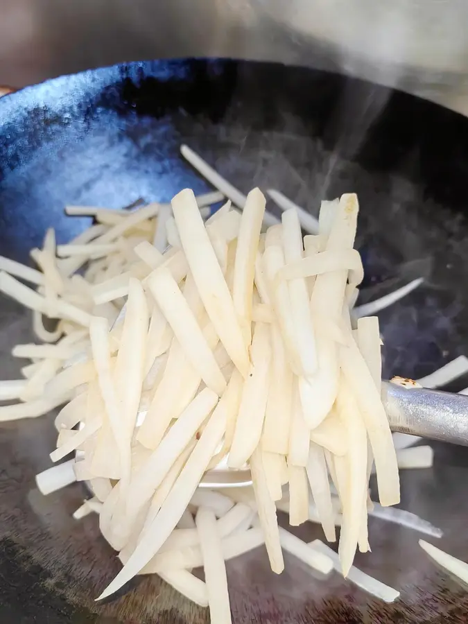 Pan-fried carrot cake step 0