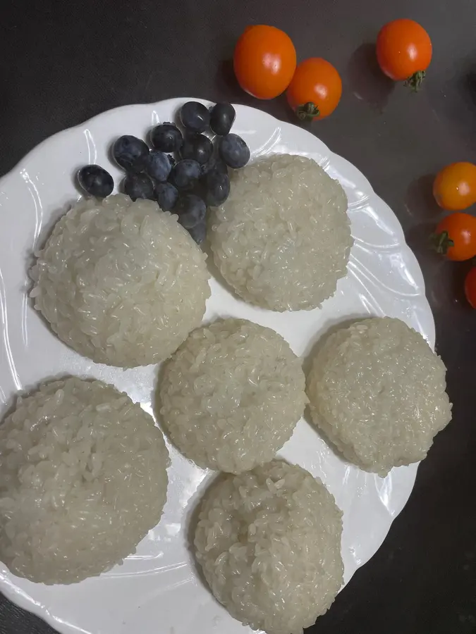 Rice dumplings - glutinous rice dumplings (Taizhou snacks) step 0