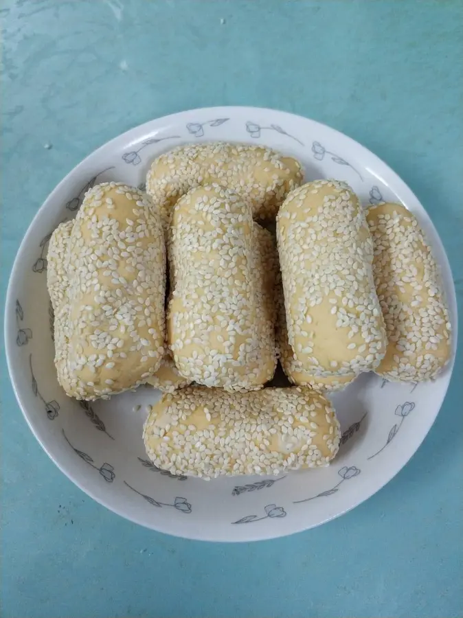 Wenzhou snacks - Ruian oil chicken eggs step 0