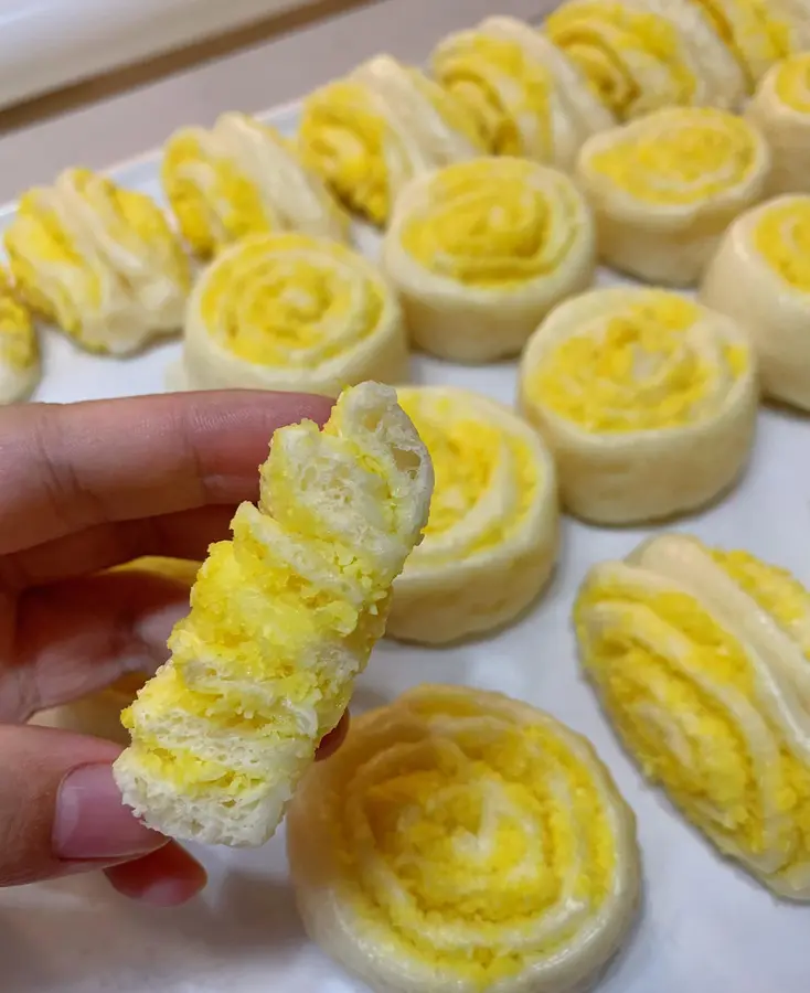 Coconut flower rolls from childhood memories step 0