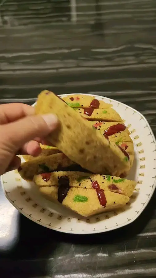 Wenzhou famous snack sponge step 0