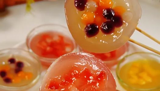 Homemade Cantonese snacks, multi-flavored, crystal bowl cakes, sweet and delicious