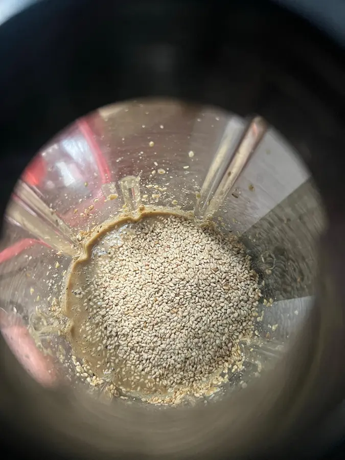 Homemade tahini (consumes natural gray white sesame seeds) step 0