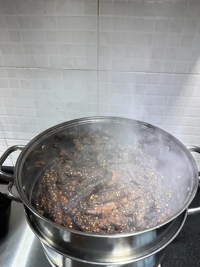 Air-dried spicy beef step 0