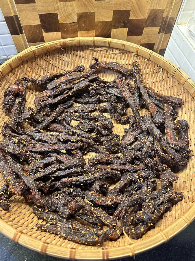 Air-dried spicy beef