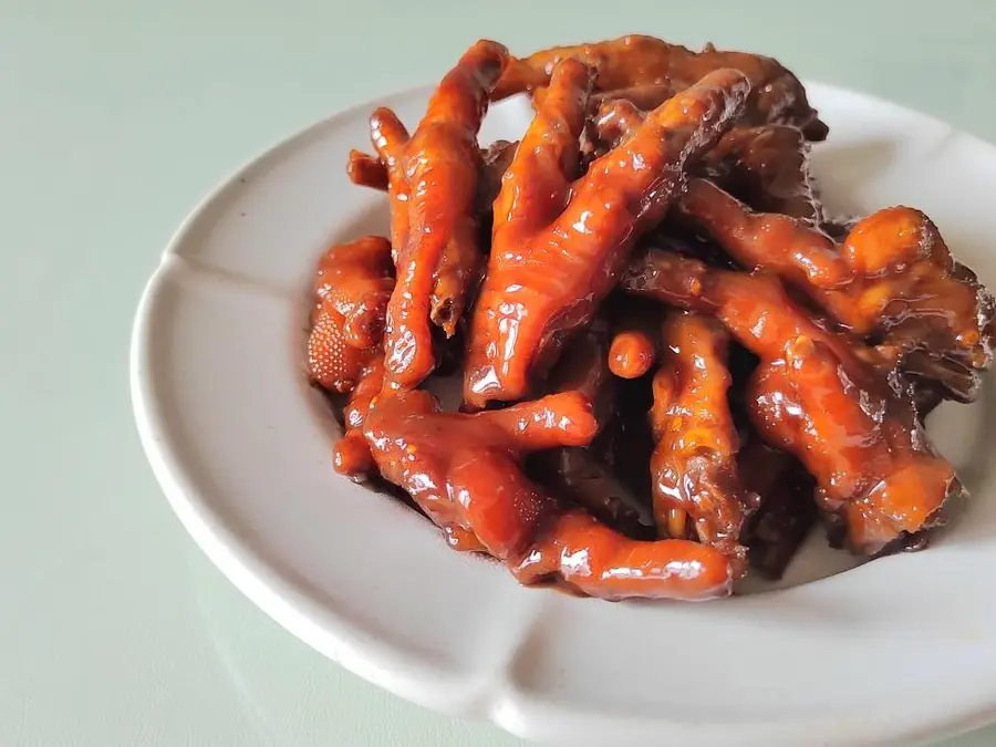 Spicy chicken feet step 0