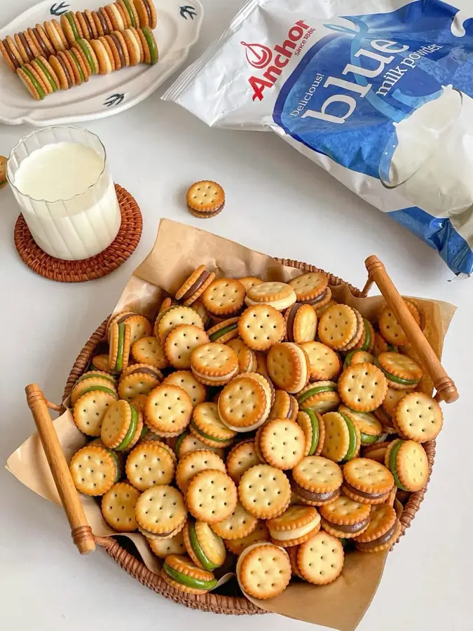 Nougat biscuits (festive snacks) step 0