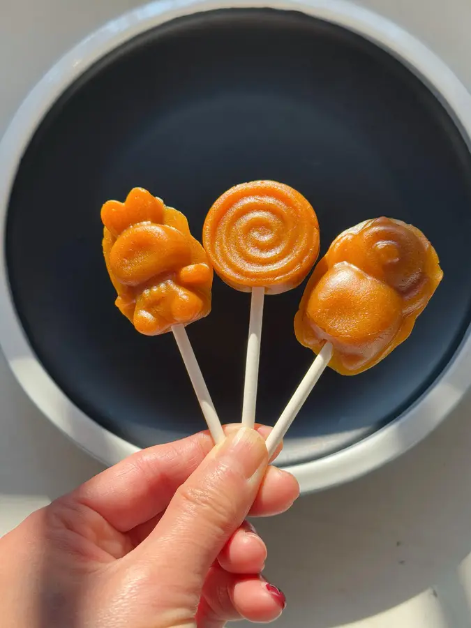 | No added kumquat apple lollipops step 0