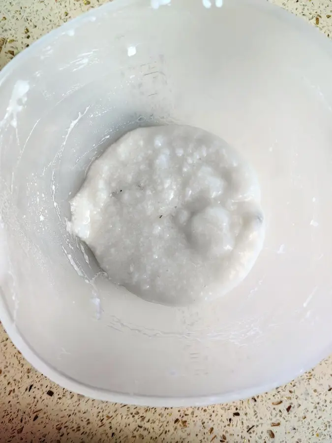 A bowl of rice porridge to make a small snack for your baby: homemade rice crackers step 0