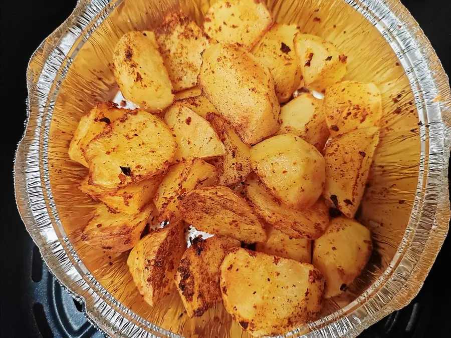 Spicy/black pepper/salt-and-pepper potatoes (zero failure air fryer version) Spring Festival snacks are available again step 0