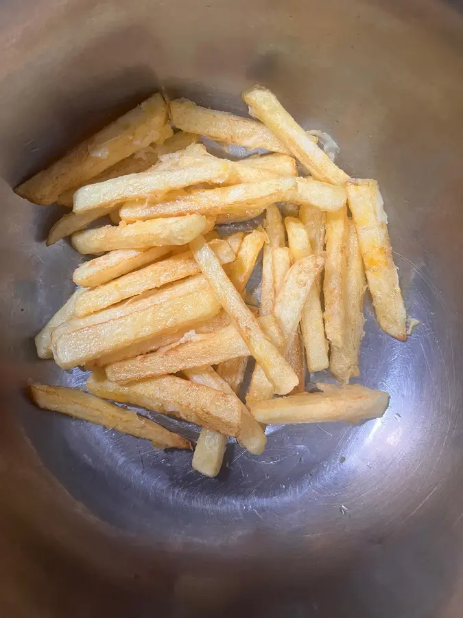 A different kind of sweet and plum fries (potato fries) step 0