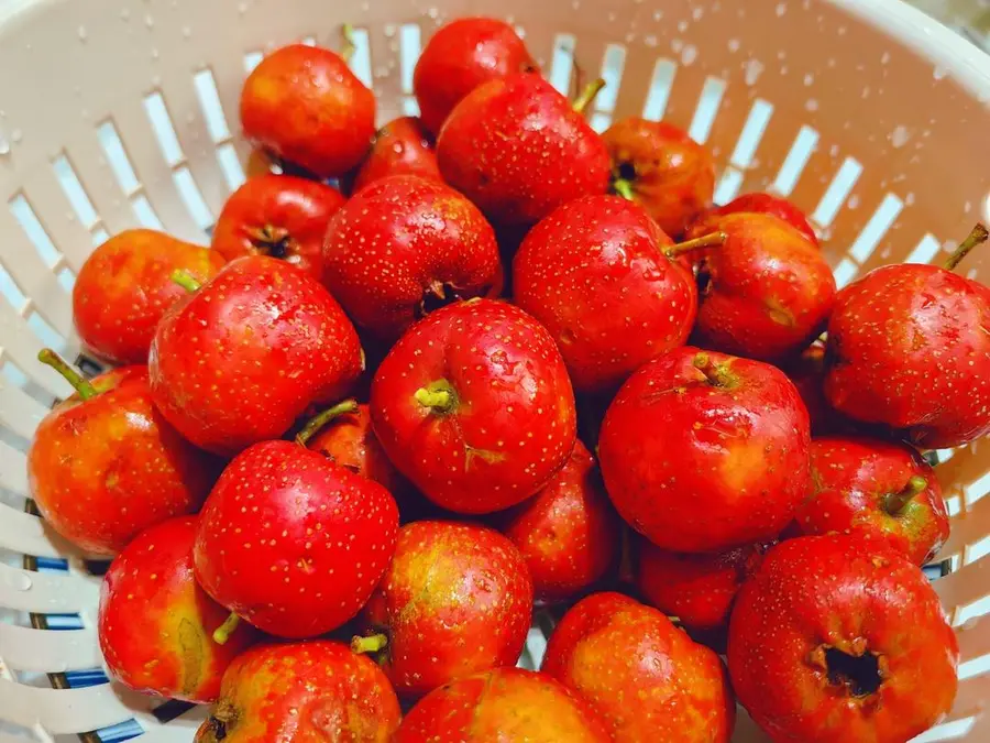 Sweet and sour hawthorn cake (small beauty version) - with seeding video step 0