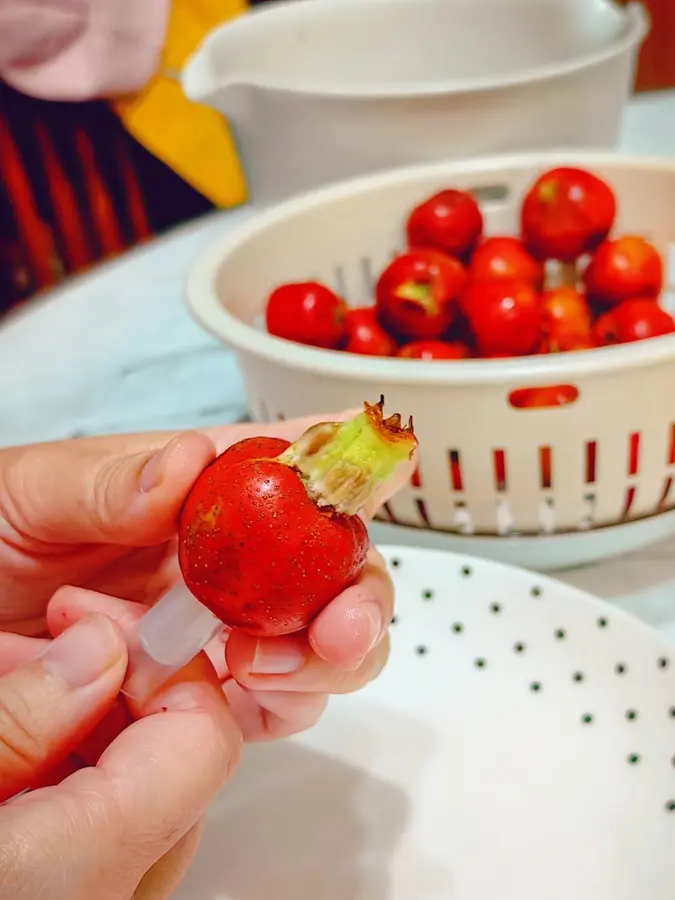 Sweet and sour hawthorn cake (small beauty version) - with seeding video step 0