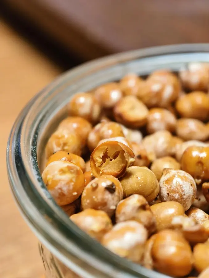 Fat loss snacks! Crispy roasted chickpeas step 0