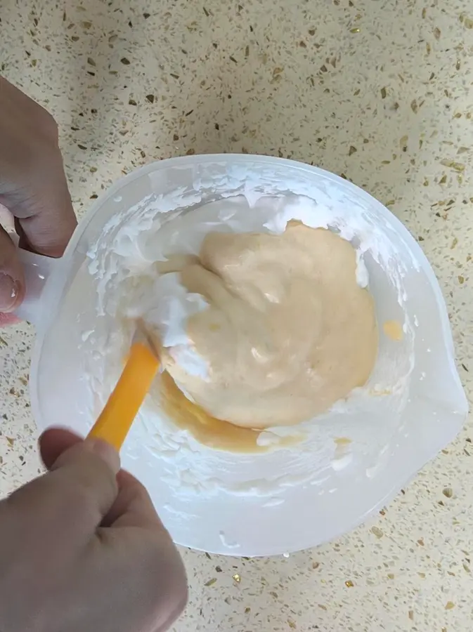 A banana makes a small snack for your baby: milky banana finger biscuits step 0