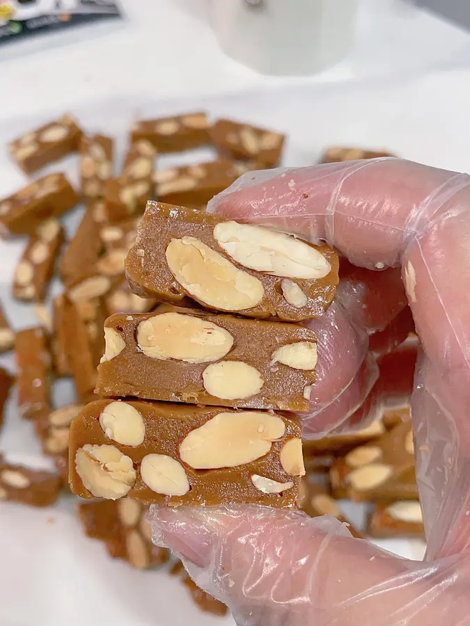 Sea salt almond toffee