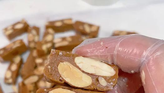 Sea salt almond toffee