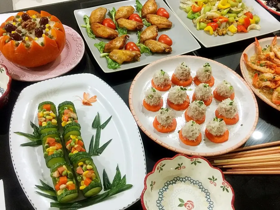 The most beautiful  Chinese New Year's Eve dinner